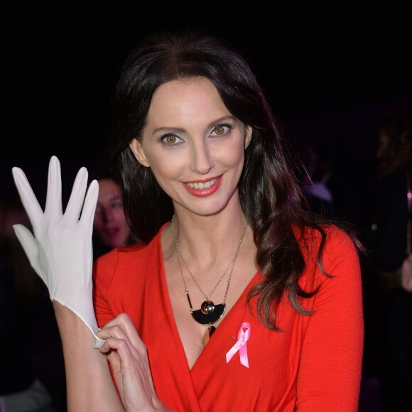 Frédérique Bel - Soirée de lancement d'Octobre Rose (le mois de lutte contre le cancer du sein) au Palais Chaillot à Paris le 28 septembre 2015.