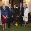 La princesse Victoria de Suède, enceinte, et le prince Daniel de Suède ont pris part à une réception au consulat de Suède à Lima au Pérou le 19 octobre 2015.