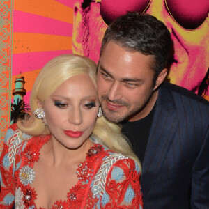 La chanteuse Lady Gaga et son fiancé Taylor Kinney - Première de "Rock The Kasbah" à New York, le 19 octobre 2015.