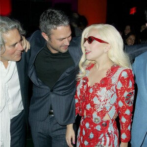 Taylor Kinney, Lady Gaga - Première de "Rock The Kasbah" à New York, le 19 octobre 2015.