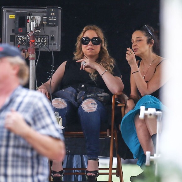 Mariah Carey sur le tournage de son nouveau film "A Christmas Melody" avec Lacey Chabert à Cincinnati dans l'Ohio, le 8 octobre 2015.