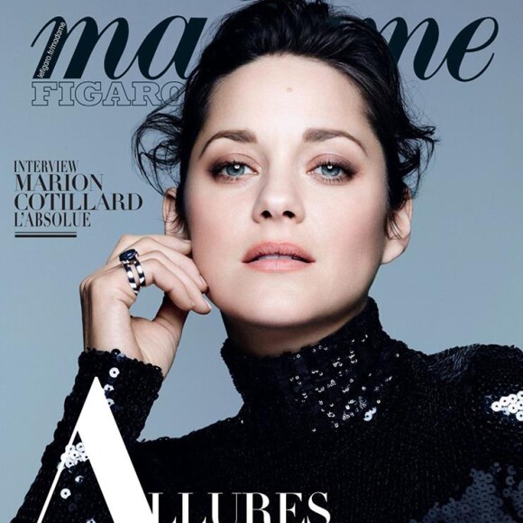 Marion Cotillard en couverture de Madame Figaro, supplément du Figaro des 23 et 24 octobre 2015.
