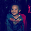 Future Zahir (19 mois), fils de Ciara et du rappeur Future, déguisé en Superman pour la soirée costumée célébrant l'anniversaire de sa maman (30 ans) au Warner Brothers Studio Tour. Burbank, le 24 octobre 2015.
