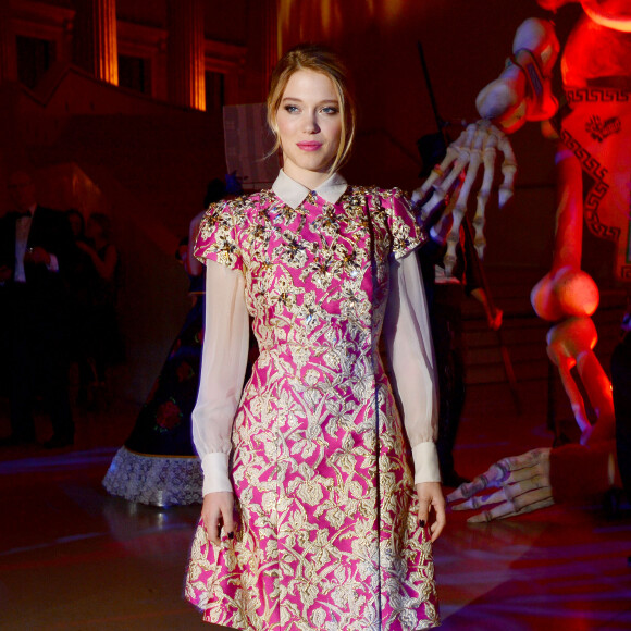Léa Seydoux (robe Schiaparelli) - Soirée après la première du film "James Bond Spectre" au British Museum à Londres le 26 octobre 2015.