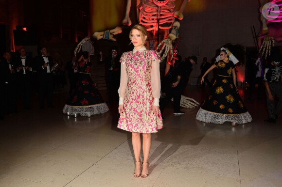 Léa Seydoux (robe Schiaparelli) - Soirée après la première du film "James Bond Spectre" au British Museum à Londres le 26 octobre 2015.