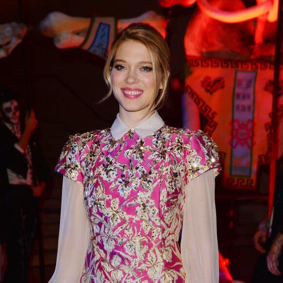 Léa Seydoux (robe Schiaparelli) rayonnante lors de l'after-party après la première du film "James Bond Spectre" au British Museum à Londres le 26 octobre 2015.