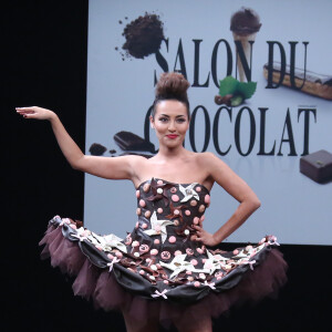 Hedia Charni - Défilé du 21ème salon du chocolat à la porte de Versailles à Paris le 27 octobre 2015. © Denis Guignebourg / Bestimage27/10/2015 - Paris