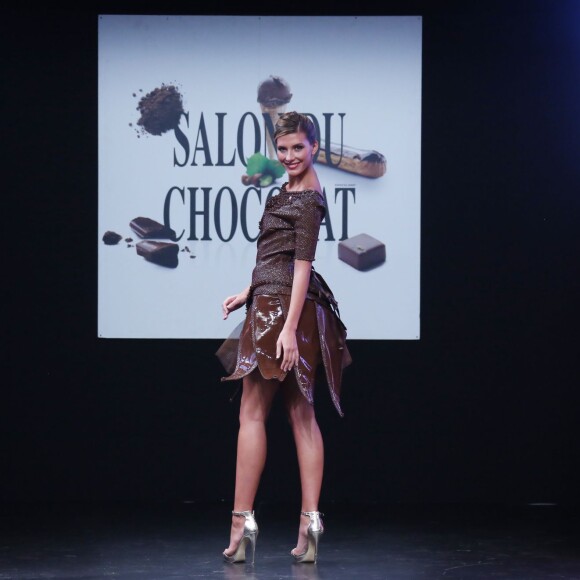 Camille Cerf (Miss France 2015) - Défilé du 21ème salon du chocolat à la porte de Versailles à Paris le 27 octobre 2015. © Denis Guignebourg / Bestimage27/10/2015 - Paris