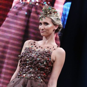 Tatiana Golovin - Défilé du 21ème salon du chocolat à la porte de Versailles à Paris le 27 octobre 2015. © Denis Guignebourg / Bestimage27/10/2015 - Paris