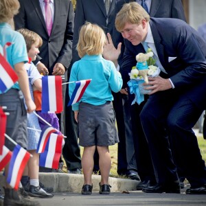 Le roi Willem-Alexander des Pays-Bas visite le Centre de recherche national d'ingénierie pour la protection de l'agriculture à Shanghai, le 28 octobre 2015. Il a visité la maison verte témoin et le parc agricole Sino-Néerlandais. Le couple royal des Pays-Bas est en visite d'état pendant 5 jours en Chine.28/10/2015 - Shanghai
