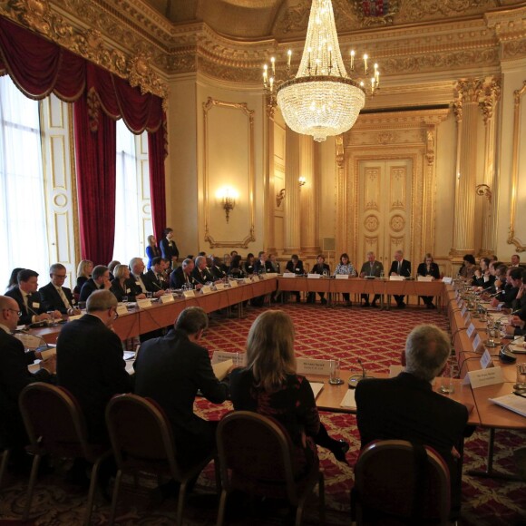 Le prince Charles, invité par le président François Hollande à s'exprimer en ouverture de la COP 21 à Paris, recevait le 29 octobre 2015 à Londres, à Lancaster House, des responsables gouvernementaux en charge des questions environnementales, dont Ségolène Royal.