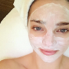 Miranda Kerr lève le voile sur son quotidien glamour : la pause masque de beauté !