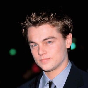 Leonardo DiCaprio à la première de Titanic en décembre 1997