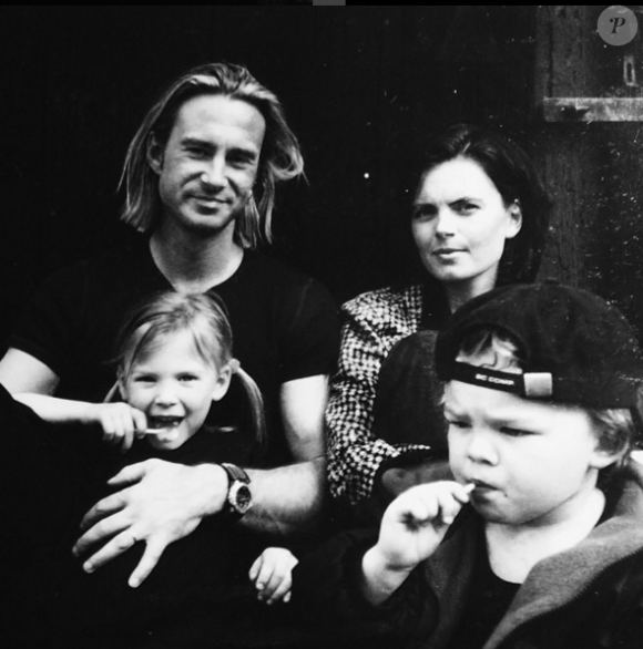 Konrad Annerud, enfant (à droite) avec sa famille. (photo postée le 24 août 2014)