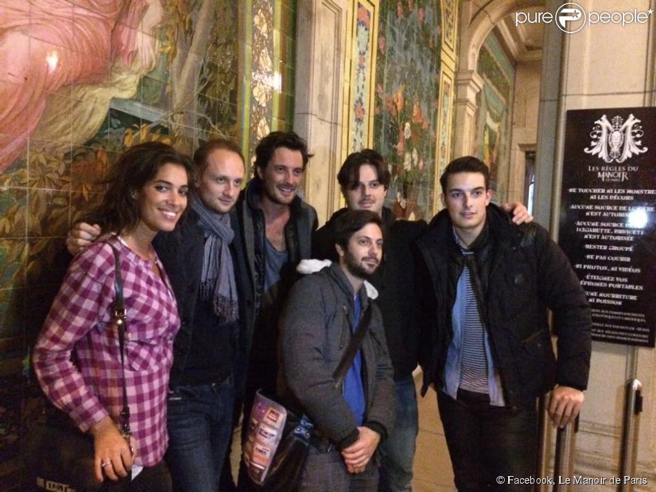 Laurie Cholewa Et Vincent Cerutti Au Manoir De Paris Le 23 Octobre 14 Purepeople