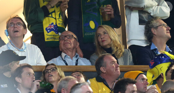 Rupert Murdoch et Jerry Hall ont assisté à la finale de la Coupe du monde de rugby à Londres. Le 31 octobre 2015