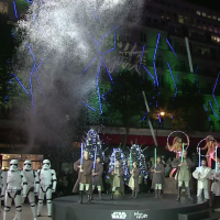 Star Wars : Jedis et stormtroopers font déjà le show pour Noël à Paris...
