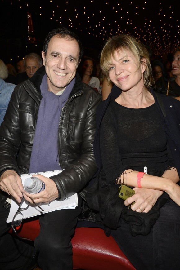 Exclusif - Thierry Beccaro et sa femme Emmanuelle - Concert privé MFM Radio de Alain Souchon et Laurent Voulzy sur un bateau-mouche à Paris le 10 novembre 2015. ©Guirec Coadic/Bestimage