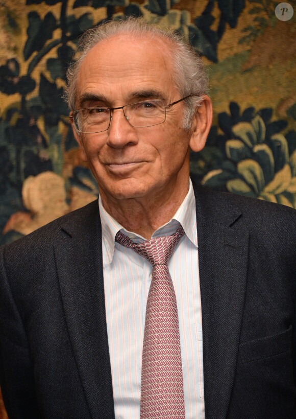 François de Closets - Remise du 2ème prix Bristol des Lumières au Bristol à Paris, le 12 novembre 2015. ©Veeren/Bestimage