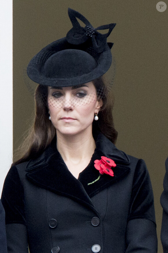 Catherine, duchesse de Cambridge lors des cérémonies du "Remembrance Day" au Cénotaphe de Whitehall à Londres, le 8 novembre 2015