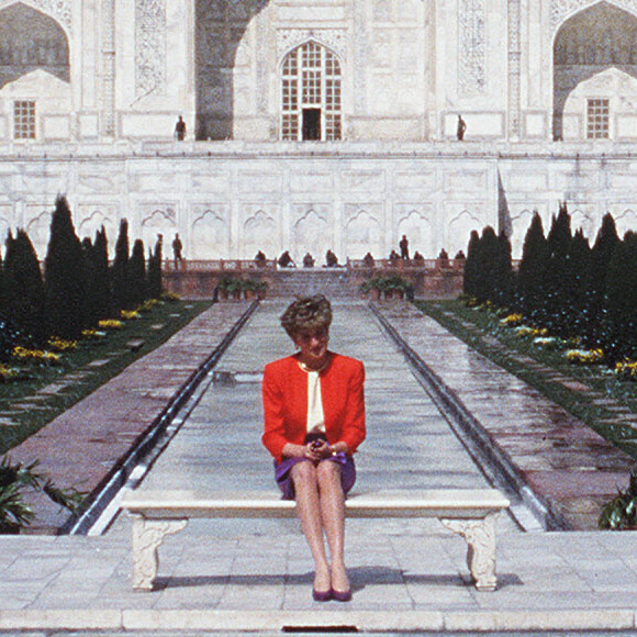 La princesse Diana photographiée au Taj Mahal, le 13 février 1992.
