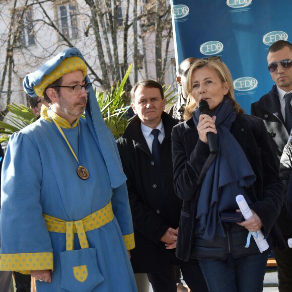 Claire Chazal et Christophe Lambert ont fait monté les enchères à la 155e vente des vins des Hospices de Beaune, le 15 novembre 2015, à Beaune © Giancarlo Gorassini