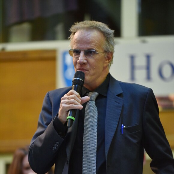 Christophe Lambert a fait monté les enchères à la 155e vente des vins des Hospices de Beaune, le 15 novembre 2015, à Beaune © Giancarlo Gorassini