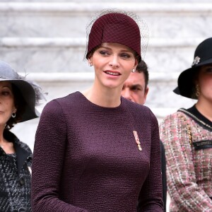 La princesse Charlène de Monaco - La famille princière de Monaco dans la cour du palais lors de la Fête Nationale monégasque à Monaco le 19 novembre 2015. © Bruno Bebert / Olivier Huitel / Pool Restreint Monaco / Bestimage