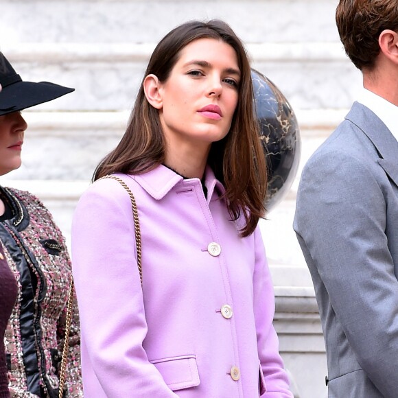 Charlotte Casiraghi - La famille princière de Monaco dans la cour du palais lors de la Fête Nationale monégasque à Monaco le 19 novembre 2015. © Bruno Bebert / Olivier Huitel / Pool Restreint Monaco / Bestimage