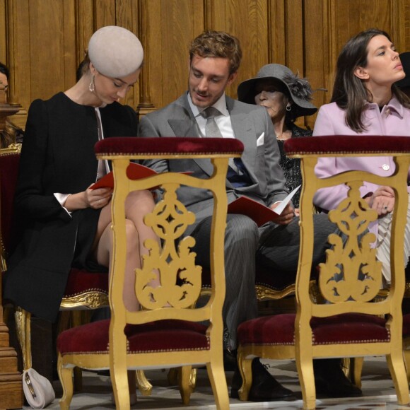 Pierre Casiraghi et sa femme Beatrice Borromeo, Charlotte Casiraghi, la princesse Alexandra de Hanovre et Louis Ducruet - La famille princière de Monaco en la cathédrale lors de la fête nationale de Monaco. Le 19 novembre 2015 © Charly Gallo / Palais Princier Monaco / Bestimage  Princely family of Monaco at the Cathedral of Monaco during the official ceremonies for the Monaco National Day at Cathedrale Notre-Dame-Immaculee de Monaco on November 19, 2015 in Monaco, Monaco19/11/2015 - Monaco