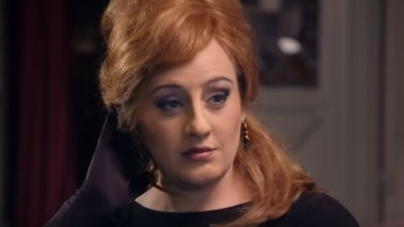 Adele : Hilarante et bluffante en sosie d'elle-même pour un concours !