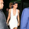 Kylie Jenner de retour avec son compagnon Tyga après une brève rupture. La jeune star est allée dîner avec son hommes le 22 novembre à Los Angeles, après les American Music Awards.