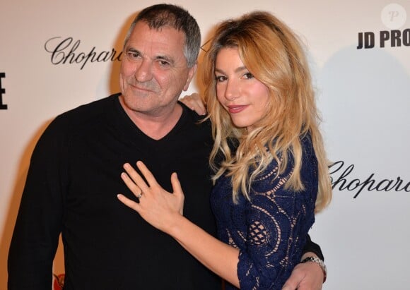 Jean-Marie Bigard et sa femme Lola Marois - Avant-première du film "Un + Une" de Claude Lelouch à l'UGC Normandie à Paris le 23 novembre 2015.