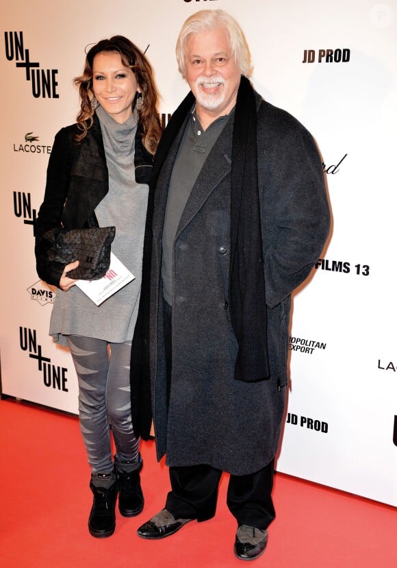 Paul Watson et sa femme Yana - Avant-première du film "Un + Une" de Claude Lelouch à l'UGC Normandie à Paris le 23 novembre 2015.