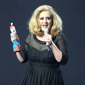 Adele aux Brit awards 2012.