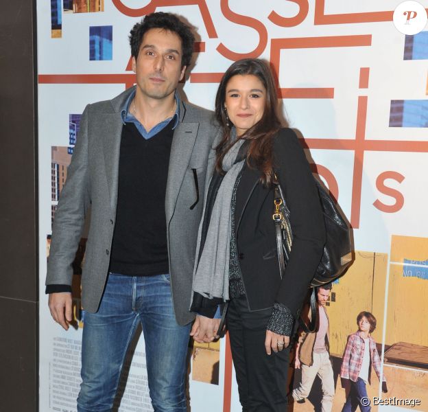 Vincent Elbaz et sa compagne Fanny - Avant-première du film "Casse-tête chinois" de Cédric Klapisch au cinéma UGC Normandie à Paris, le 25 novembre 2013.