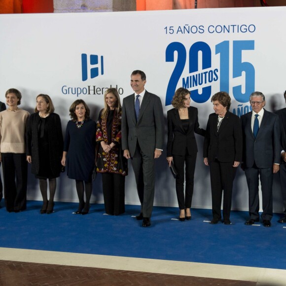 La reine Letizia et le roi Felipe d'Espagne ont pris part le 24 novembre 2015 à l'événement marquant les 15 ans de 20 Minutos à la Casa de Correos à Madrid.