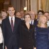 Le roi Felipe VI et la reine Letizia d'Espagne ont assisté au dîner de remise du prix de journalisme Francisco Cerecedo au Ritz à Madrid le 25 novembre 2015