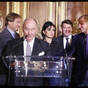 Archives - Gérard Lhéritier, Didier van Cauwelaert, Rachida Dati, Christian Estrosi et Patrick Poivre d' Arvor - Inauguration de l'Institut des lettres et des manuscrits présidé et fondé par Gérard Lhéritier en présence de Patrick Poivre d'Arvor à Paris le 24 avril 2013. -- Patrick Poivre d'Arvor Le célèbre présentateur du journal télévisé de TF1 et écrivain a été entendu le 25 novembre par la brigade financière du 36, Quai des Orfèvres dans le cadre de l'enquête menée sur les agissements de la société Aristophil de Gérard Lhéritier. Il est ressorti libre huit heures plus tard.-- © Alain Guizard / Bestimage 24/04/2013 - Paris