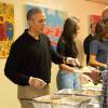 Le clan Obama a servi des repas aux sans-abris et aux vétérans, à Washington pour Thanksgiving, le 25 novembre 2015