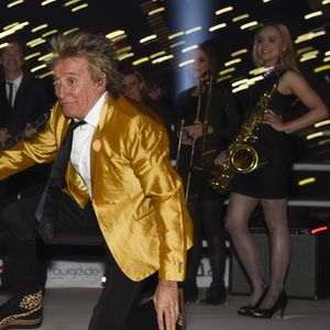Rod Stewart a fait le show lors du combat pour la ceinture de champion du monde des lourds entre Wladimir Klitschko et Tyson Fury, le 28 novembre 2015 à Düsseldorf.