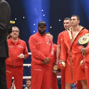 Tyson Fury, le nouveau champion du monde de boxe WBA-IBF-WBO des poids lourds, après avoir fait tomber l'Ukrainien Vladimir Klitschko à Dusseldorf le 28 novembre 2015.  Boxing world heavyweight title contest Klitschko vs. Fury in Dusseldorf, Germany; November 28th, 2015.28/11/2015 - Dusseldorf