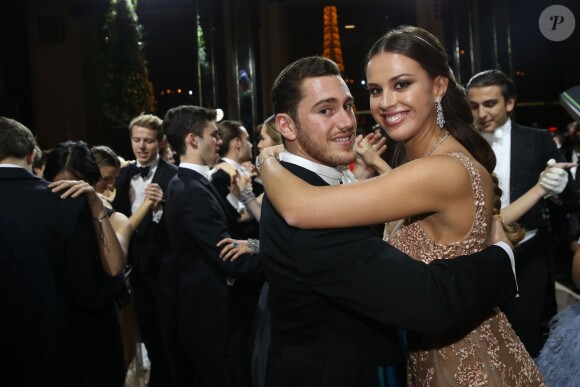 Exclusif - Inês de Bragança (robe Elie Saab Haute Couture, bijoux Payal New York) et son cavalier António Cortez de Lobão  lors de la 23e édition du Bal des débutantes au Palais de Chaillot à Paris, le 28 novembre 2015. ©Jacovides/Borde/Moreau/Bestimage