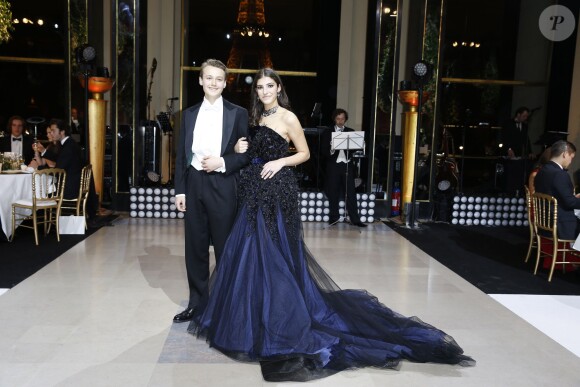 Exclusif - Natalia Fares (robe Ralph & Russo, bijoux Payal New York) et son cavalier Thomas Coleridge lors de la Vingt-troisième édition du Bal au Palais de Chaillot à Paris, le 28 novembre 2015.  © Le Bal/Jacovides/Borde/Moreau/Bestimage