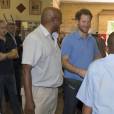 Le séduisant prince Harry s'est rendu au centre Ottery Youth à Cape Town le premier jour de son voyage en Afrique du Sud. Le 30 novembre 2015