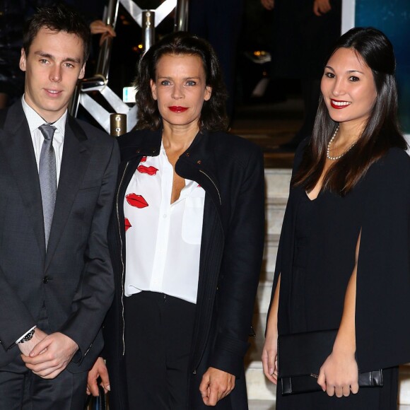 Exclusif - La princesse Stéphanie de Monaco, présidente de Fight Aids Monaco et ambassadrice d'ONUSIDA, son fils Louis Ducruet et sa compagne Marie - Ventes aux enchères en faveur de Fight Aids Monaco à l'hôtel Le Meridien Beach Plaza à Monaco, le 1er décembre 2015. ©Bruno Bebert/Olivier Huitel/Pool Restreint/Bestimage