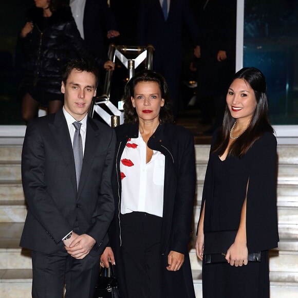 Exclusif - La princesse Stéphanie de Monaco, présidente de Fight Aids Monaco et ambassadrice d'ONUSIDA, son fils Louis Ducruet et sa compagne Marie - Ventes aux enchères en faveur de Fight Aids Monaco à l'hôtel Le Meridien Beach Plaza à Monaco, le 1er décembre 2015. ©Bruno Bebert/Olivier Huitel/Pool Restreint/Bestimage