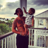 Chris Carney et son fils / photo postée sur Instagram, au mois de septembre 2015