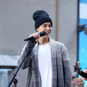 Justin Bieber lors de l'émission "Today" au Rockefeller Center à New York, le 18 novembre 2015.