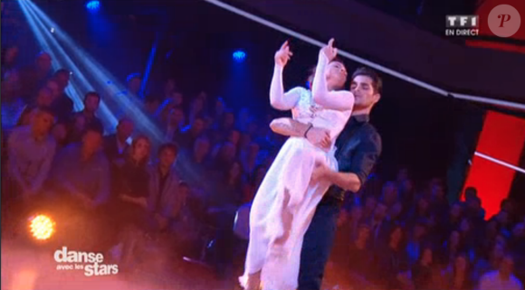 Priscilla et son partenaire, dans Danse avec les stars 6 sur TF1, le samedi 12 décembre 2015.